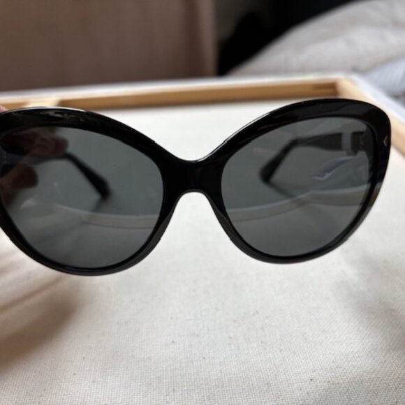 Prada Sunglasses, NWT - Picture 4 of 9